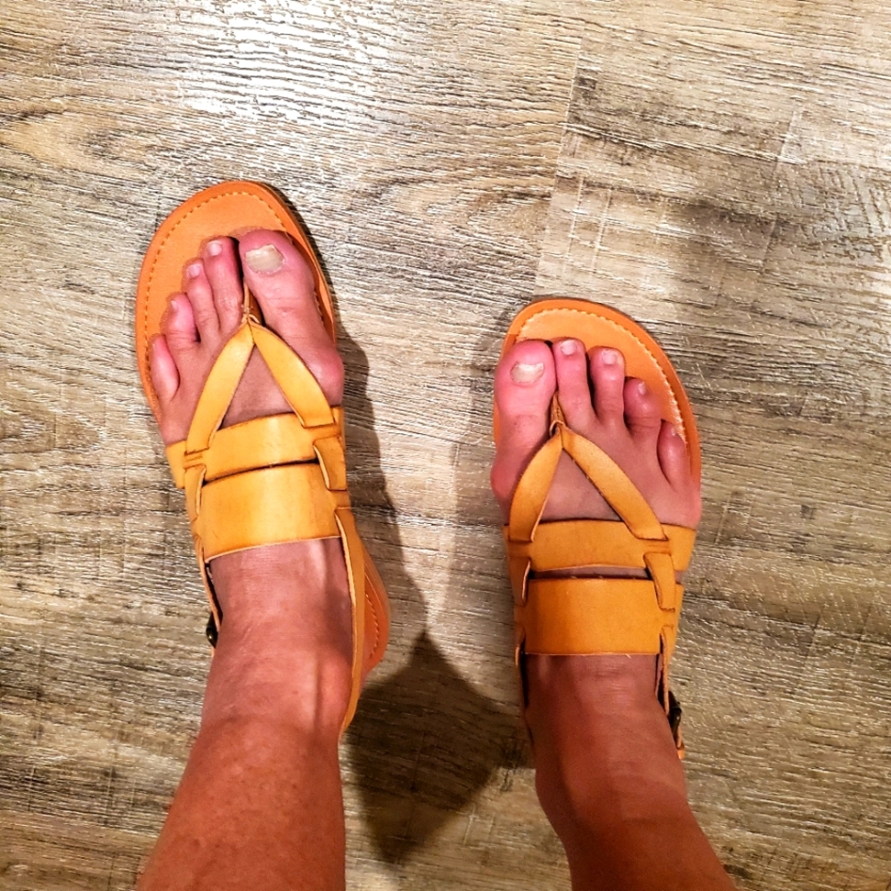 white mountain sandles